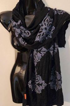 Black Cashmere and Silk Scarf by Chan Luu | Black