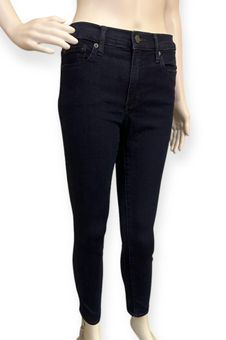 Mid Rise True Skinny Jeans