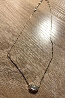 Kendra scott chelsea on sale necklace