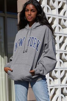 Brandy Melville New York Christy Hoodie, Women's Fashion, Tops