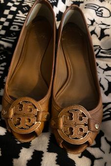 Tory Burch Amanda Demi Wedge sz  - $25 - From Ashley