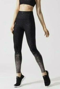 Beyond Yoga Alloy Ombre High Waisted Midi Legging sz M Black Size