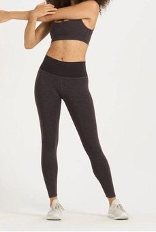 Vuori lux rib studio leggings - $68 - From E