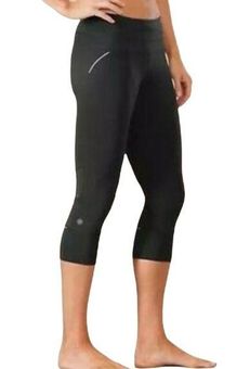 Athleta Black Relay Capri Leggings Running Tights size Small - $30