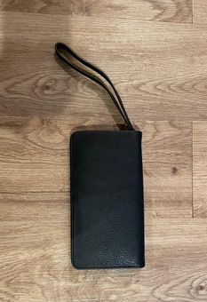 Black Wristlet – Twice Adored