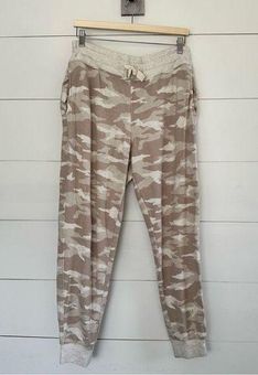 Athleta Women's Large Camo Balance Printed Jogger Pants - $32