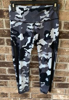 old navy camo leggings