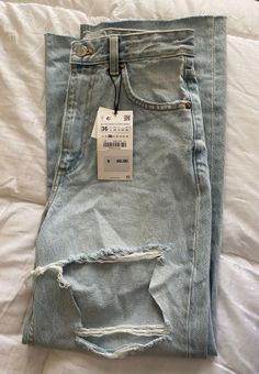 Zara Wide Leg Full Length Ripped Jeans