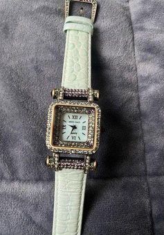 Heidi sales daus watch