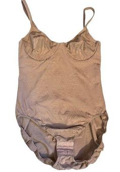 Olga Vintage Beige Damask Contouring Shapewear Lingerie Intimates Bra  Bodysuit Size undefined - $41 - From Veronica