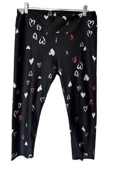 Fabletics x Demi Lovato Black Hearts Cropped Capri Yoga Athletic