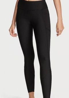 Vs Total Knockout Mid-Rise Perforated Legging