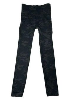 Spanx seamless camo leggings Anthropologie NEW Small