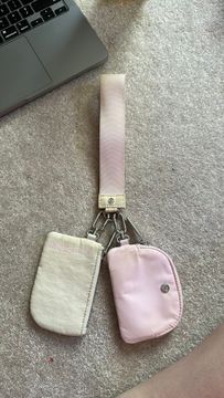 dual pouch wristlet