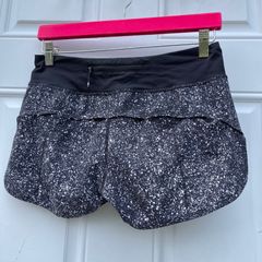 Speed 2.5 Inseam Black Splatter Athletic Running  Shorts Size 4 🖤