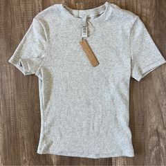 SKIMS Heather Grey T-Shirt NWT COTTON RIB