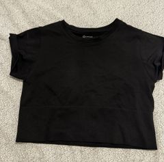 Offline By  Black Crop Workout Tee