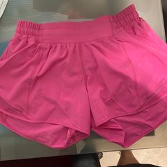 Hotty Hot Shorts 4” Sonic Pink