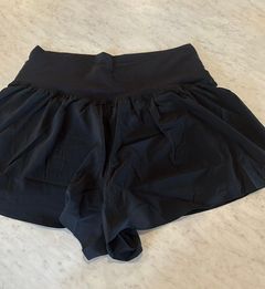 NWT  Crossover Flowy Short