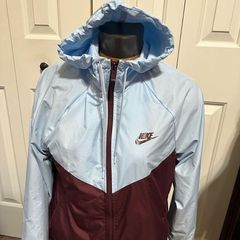 Nike Womens Small Blue/Maroon Full Zip Hooded Light Jacket