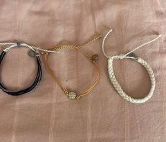 Puravida Bracelets