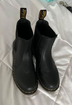 Doc Martens Chelsea Boots