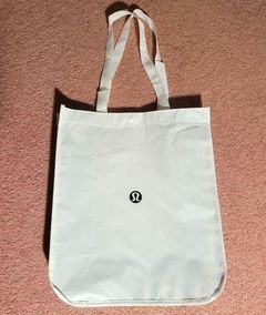 🌈 Lululemon Bag