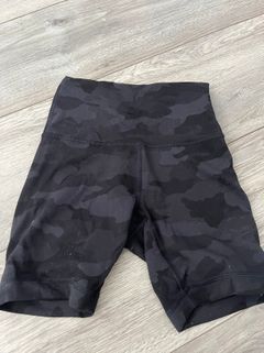 lulu camo biker shorts