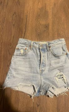 levi shorts