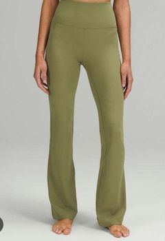 Lululemon Groove Super High rise flare pants!