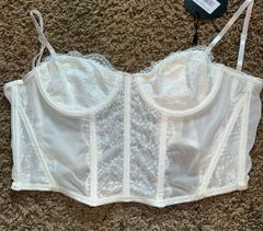 Women’s Lululmeon White Fox Corset 