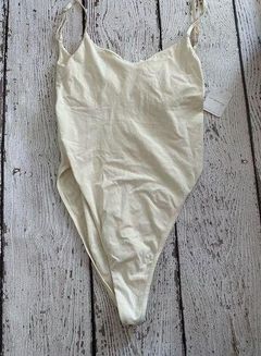 Intimately NWT Ivory Strapless Bodysuit Size XS/S Shelf Bra