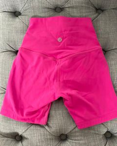 Sonic Pink Align Shorts 6”