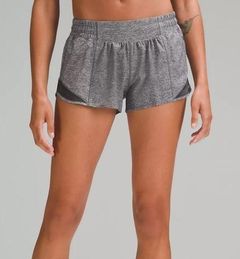 Lulu Hotty Hot short 2.5” gray