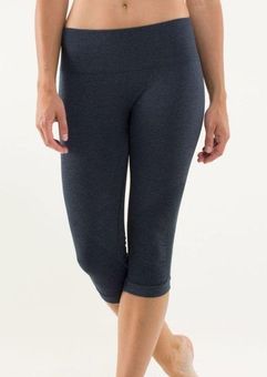 LULULEMON Blue In the Flow Crop Leggings Sz 8