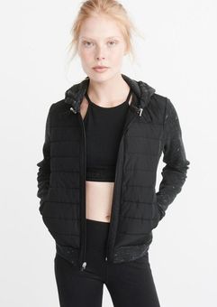 abercrombie lightweight puffer jacket