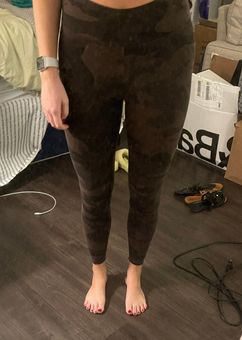Aritzia TNA Camo Leggings Multiple Size 