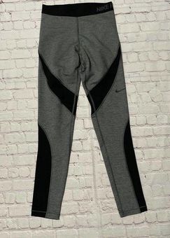 Nike Pro Hyperwarm Leggings Women's Small