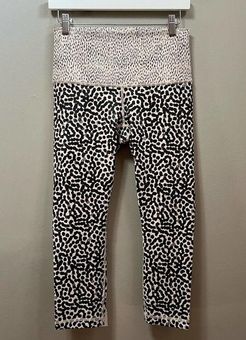 Lululemon Wunder Under High Rise Roll Down Crop Sz 6 Blk Full