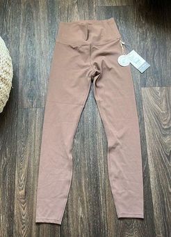 Vuori Bliss Blend Legging in almond Size XS - $90 - From Mooshkini