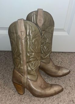 Capezio clearance cowgirl boots