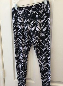 No Boundaries Junior leggings medium 7/9 Size undefined - $14 - From Mindy