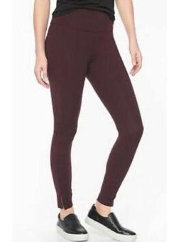 Athleta Burgundy Leggings w/ Back Pockets - size Small