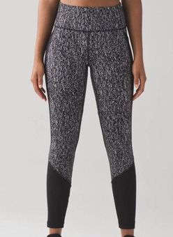 Lululemon Women's Fit Physique Tight Leggings Black/White Size 4