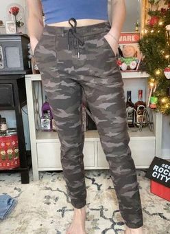 Athleta Camo Farallon Jogger