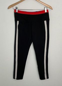 DSG athletic leggings. Capri Yoga pants. Size Medium. - $16 - From