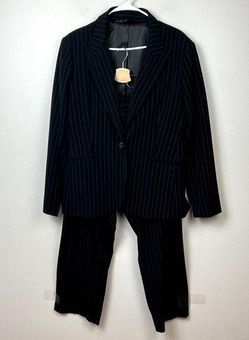 Black & White Norma Kamali Women's Blazer Cropped Pant Suit Set Size 18  Black White Pinstripe - $130 - From Paula