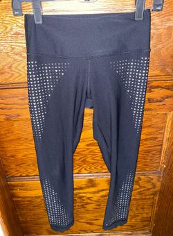 90 Degrees by Reflex Capri Athletic Leggings Black Size XS - $14 - From Reis