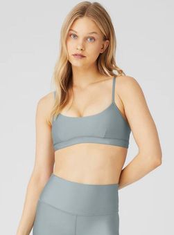 ALO YOGA Airlift Intrigue Sports Bra in Grey