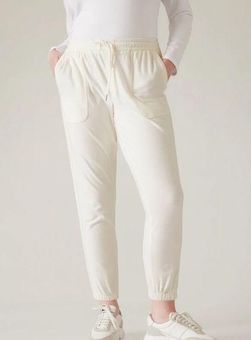 Athleta Magnolia White Farallon Joggers Size Extra Large - $36